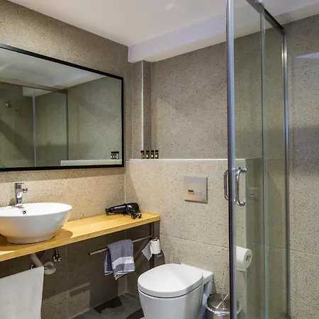 T Premium Hotel 4*