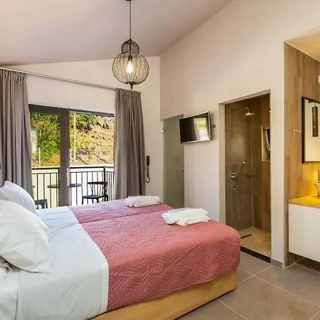 T Premium Bali (Crete)
