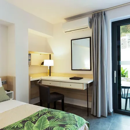 T Premium Hotel 4*